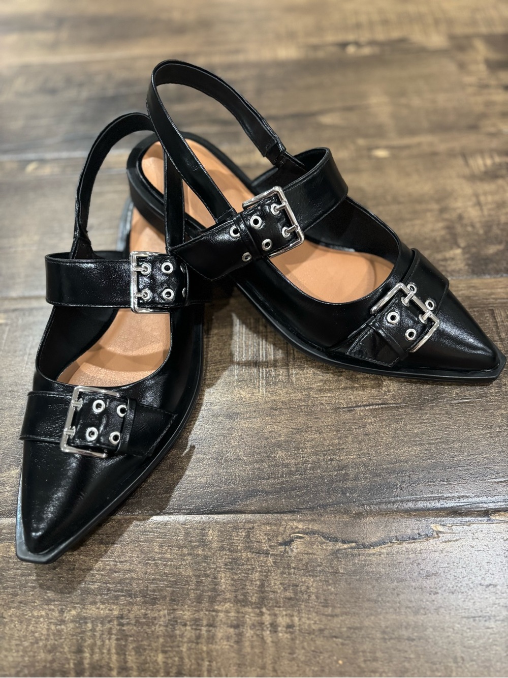 Fierce Pointed Black Buckle Slingback Flats